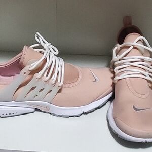 Nike Women's Blush and Cream Athletic Shoes